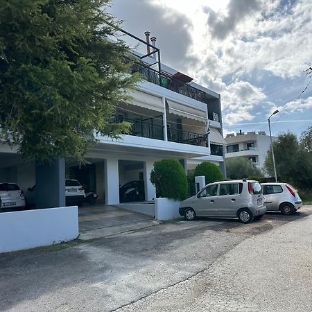 Δωματιο Χαλαρωσησ Με Θέα Και Ησυχία パトラ エクステリア 写真